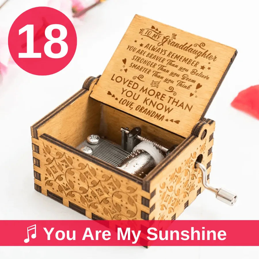 DJPeano's Enchanting Handmade Musicbox - A Timeless Melody